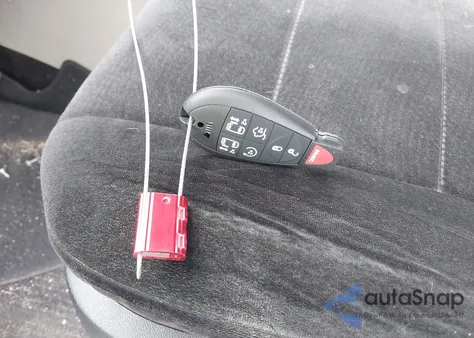 2013 Chrysler Town & Country Touring z USA, uszkodzony, nr VIN 2C4RC1BG6DR692663